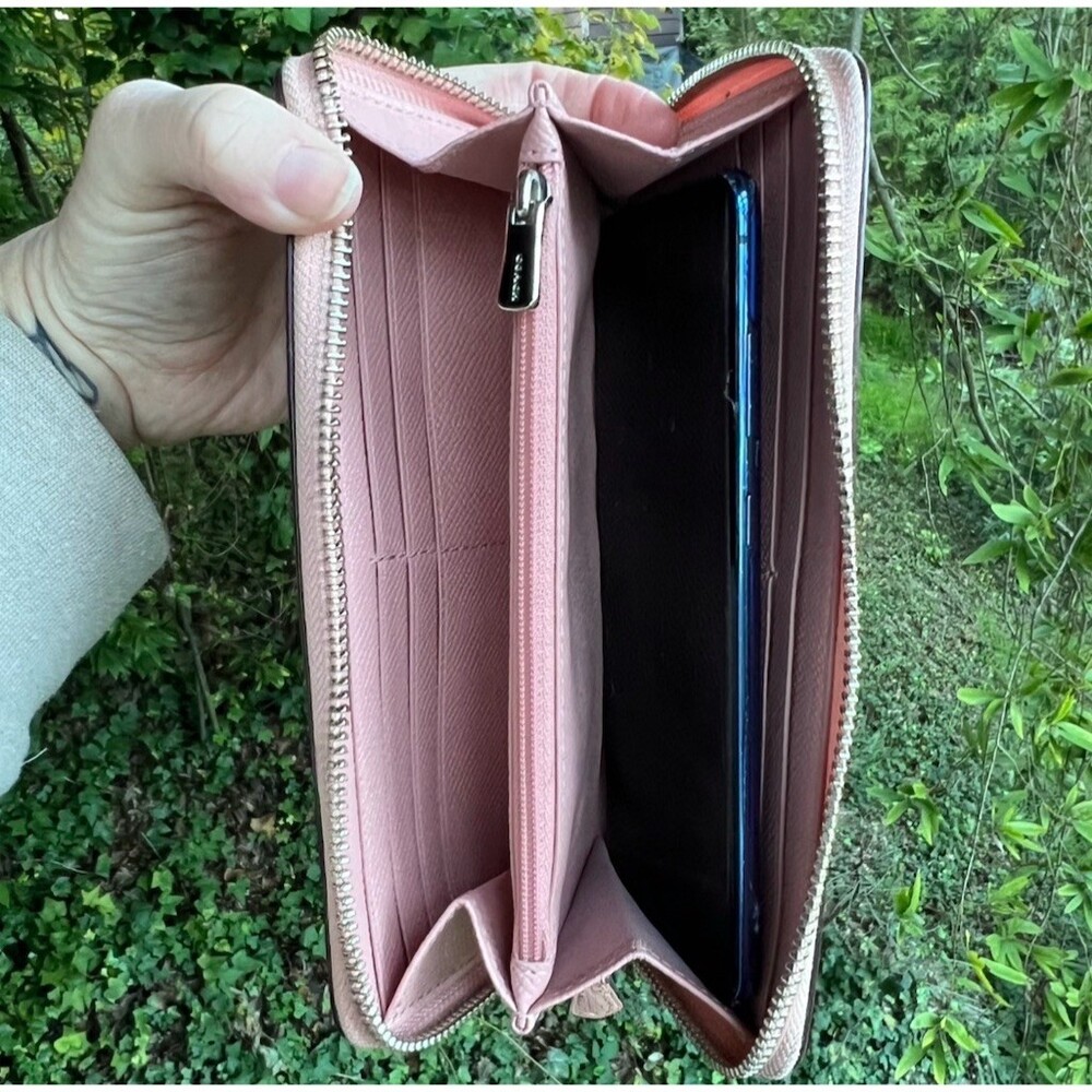COACH Long Zip-Around Accordion Wallet Soft Pink with Silver Hardware AUTHENTIC - Picture 4 of 7